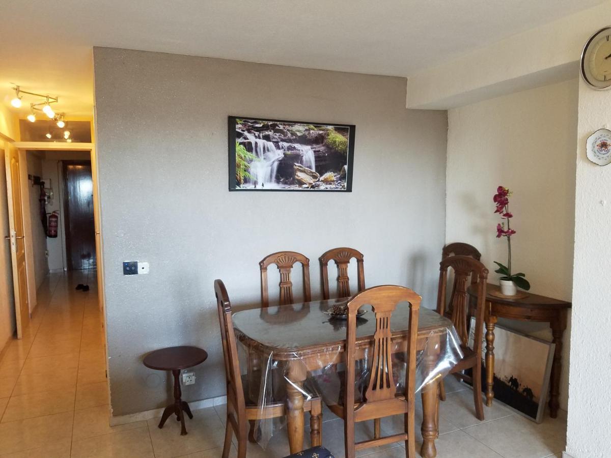 丰希罗拉 Apartamento Con Vista Al Mar酒店 外观 照片