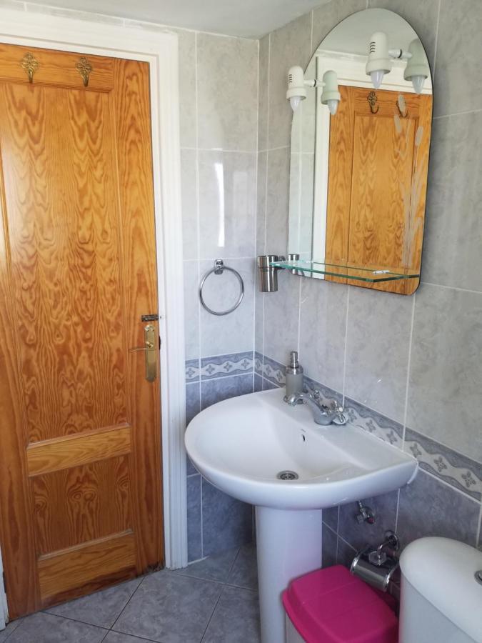 丰希罗拉 Apartamento Con Vista Al Mar酒店 外观 照片