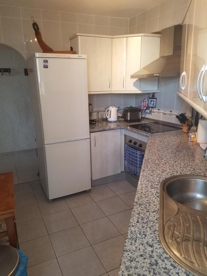 丰希罗拉 Apartamento Con Vista Al Mar酒店 外观 照片